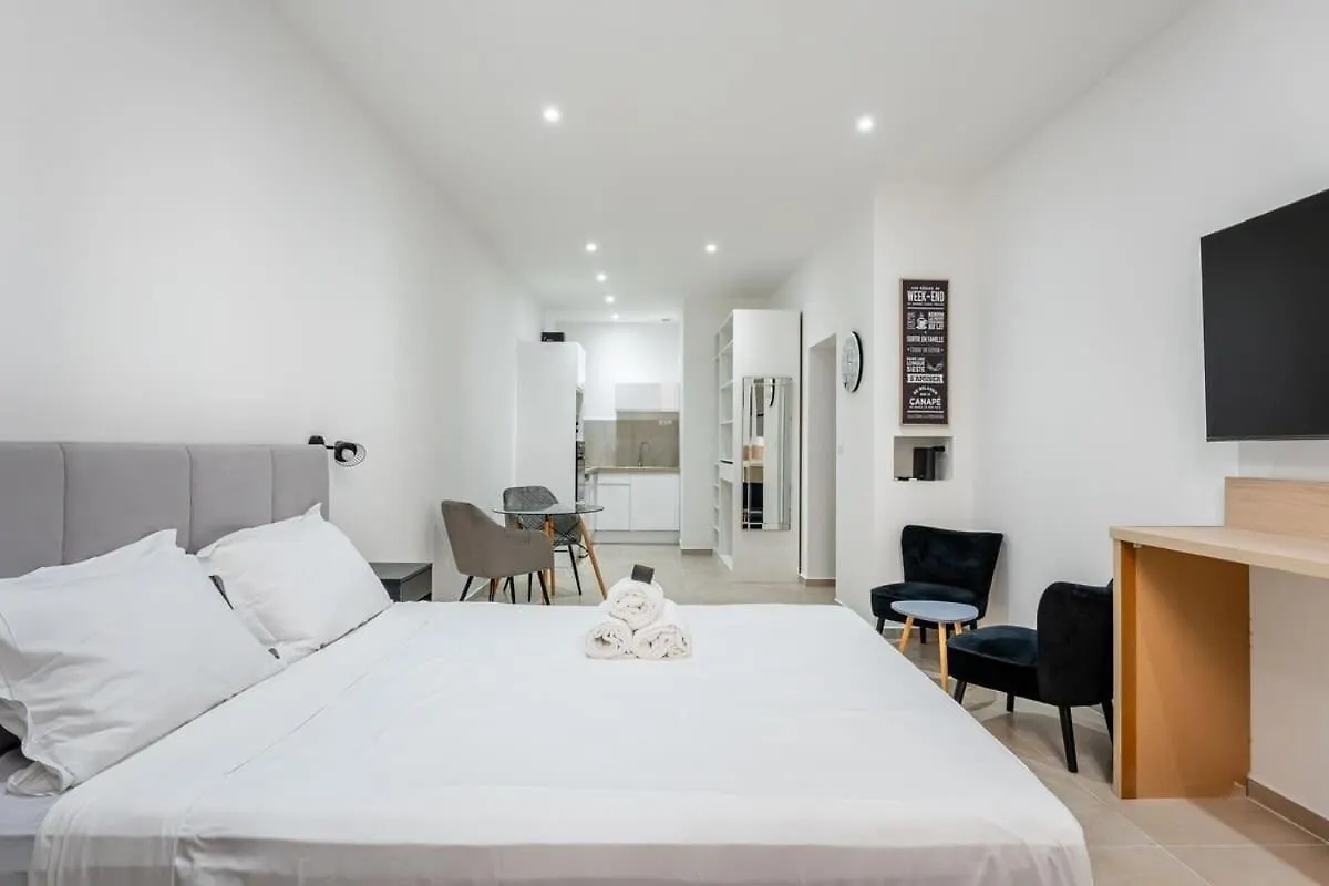 Lägenhet Fully-Equipped Studio In Panier Close To Business Area Joliette And Old-Port Marseille Frankrike